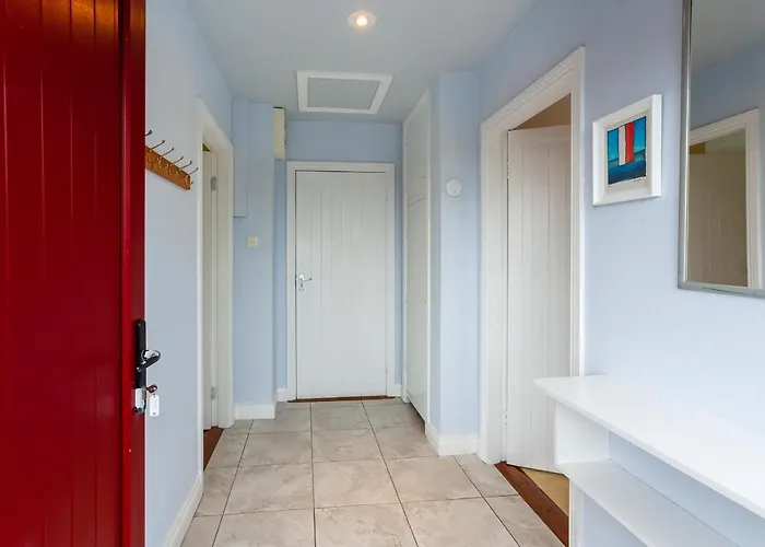 Tidewater By Trident Homes 公寓